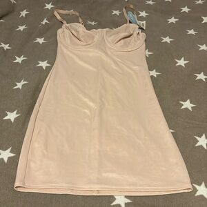 NIP TUCK & BOOST Multi-Way Full Slip Slimming Shapewear Underwire 38C NWT